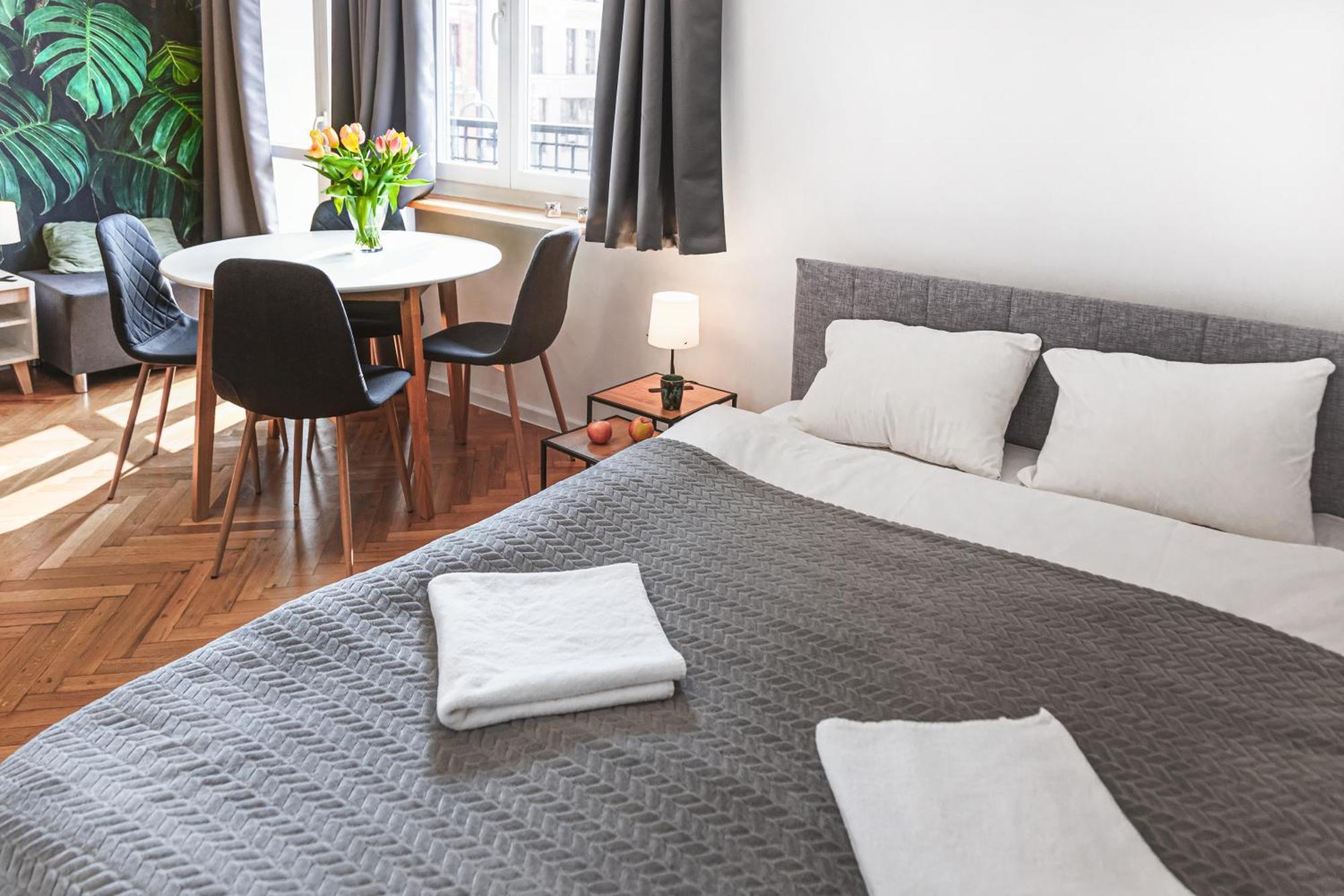 Klimatyczne Gniazdko Przy Rynku Apartment - Wroclaw — Photos 3